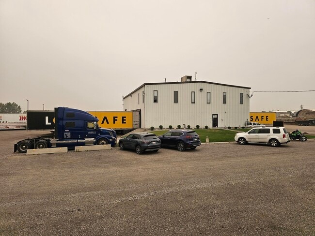 More details for 9415 44th St SE, Calgary, AB - Industrial for Sale