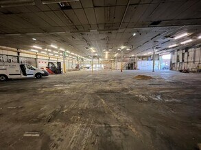 8 Whittle Rd, Ipswich à louer Photo intérieure- Image 1 de 2