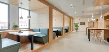 685 Centre St SW, Calgary, AB for lease - Interior Photo - Image 3 of 6