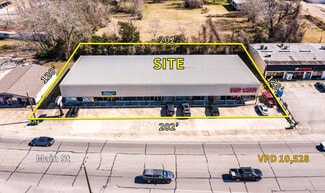 More details for 820 Main St, Liberty, TX - Retail for Sale