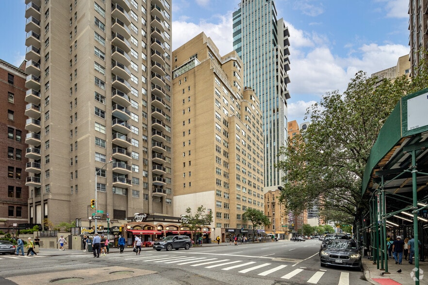 205 E 63rd St, New York, NY for sale - Primary Photo - Image 1 of 5