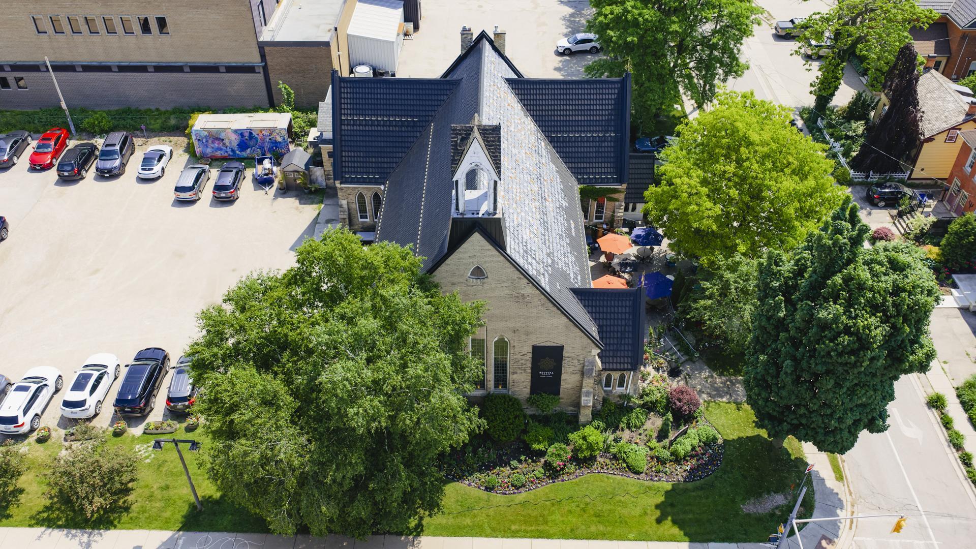 95 Waterloo St N, Stratford, ON à vendre Photo du bâtiment- Image 1 de 5