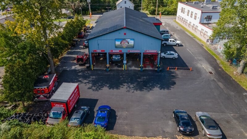 110 N Courtland St, East Stroudsburg, PA à vendre - Photo du bâtiment - Image 2 de 53