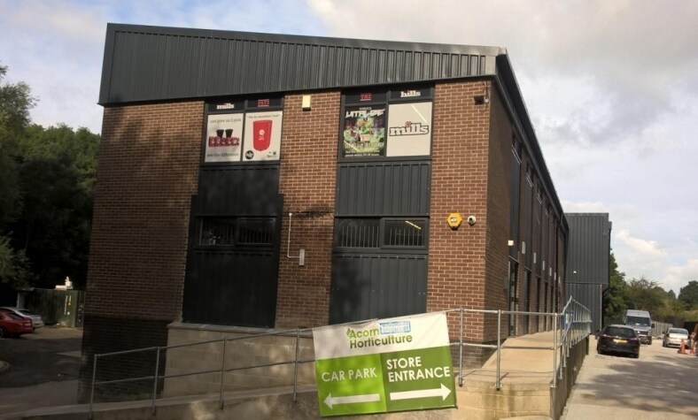 65 Deep Ln, Sheffield for lease - Building Photo - Image 2 of 5