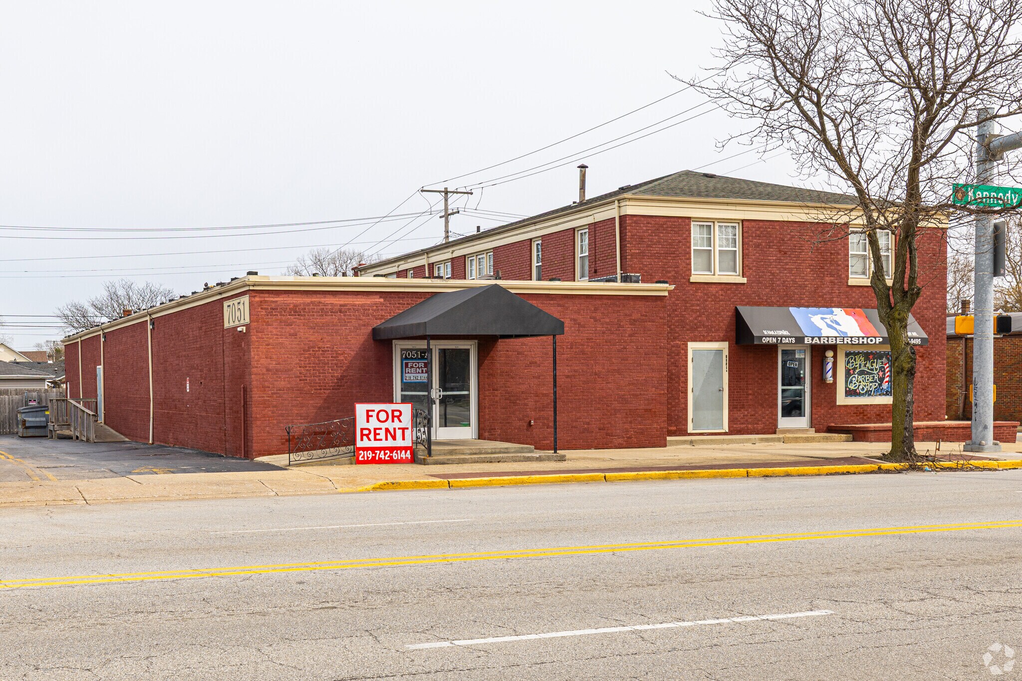7051 Kennedy Ave, Hammond, IN à vendre Photo principale- Image 1 de 1