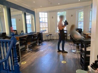 Plus de détails pour 19 Chapel Market, Londres - Commerce de détail à louer