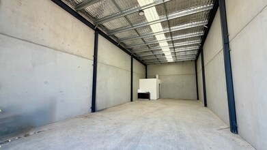 23 Amsterdam Cct, Wyong for lease Interior Photo- Image 2 of 3