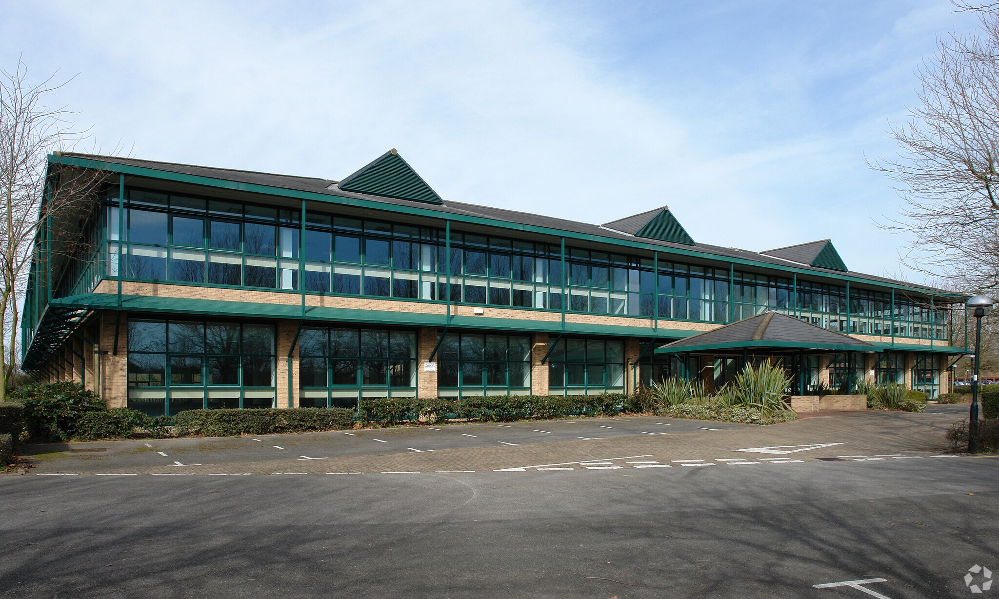 3 Roxborough Way, Maidenhead à louer Photo principale- Image 1 de 3