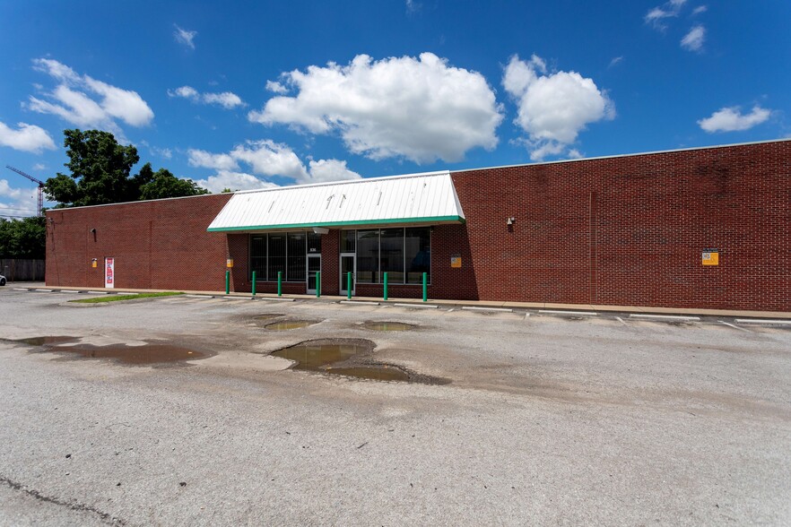 836-838 Dickerson Pike, Nashville, TN for lease - Building Photo - Image 3 of 4