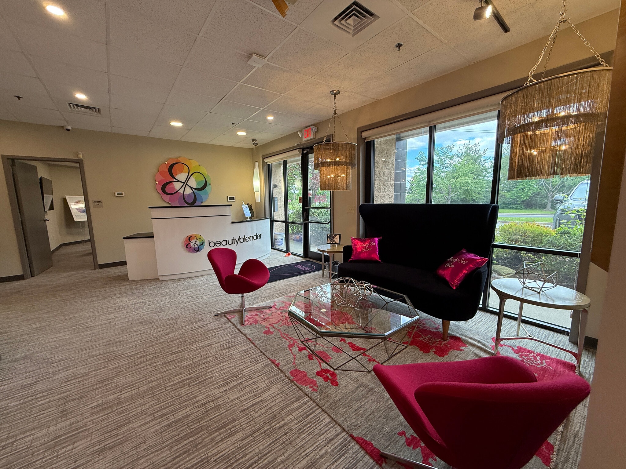 2020 Highland Ave, Bethlehem, PA for lease Building Photo- Image 1 of 27