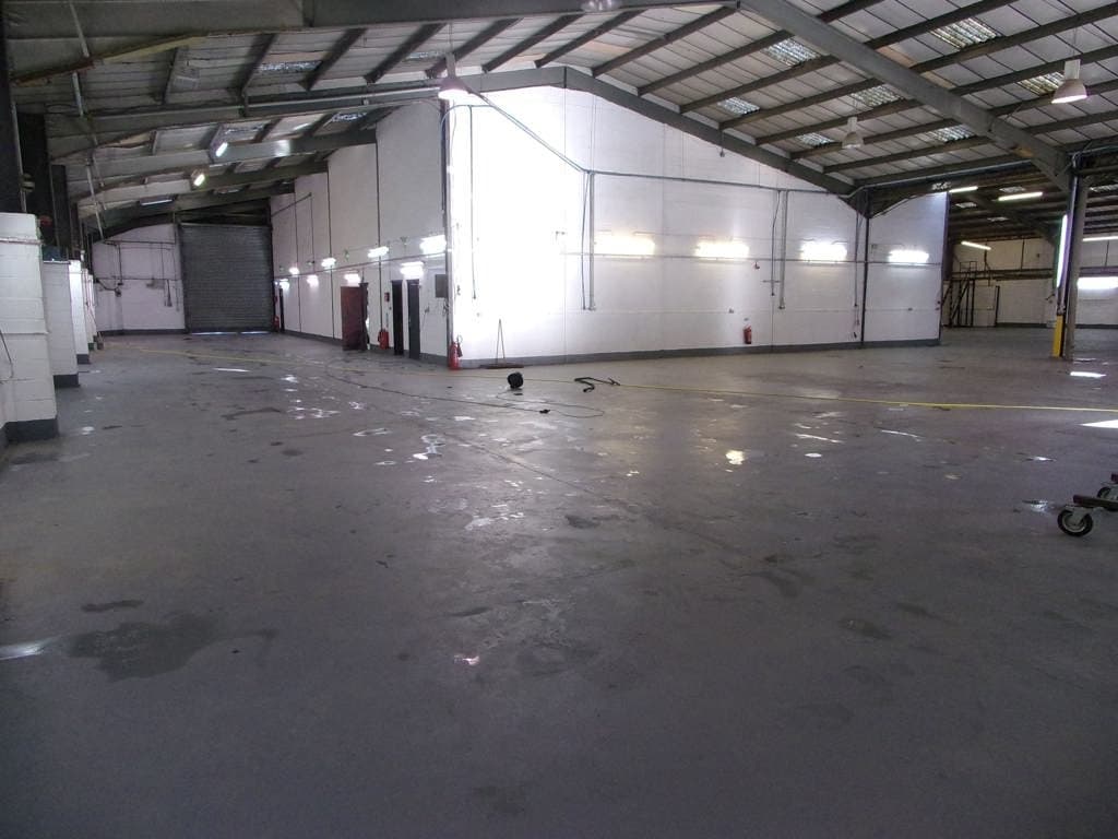 Towers Rd, Grays, ESS RM17 6FF - Unit I & J - - Interior Photo - Image 1 of 5