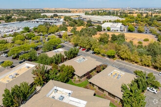 10014 Foothills Blvd, Roseville, CA - Aérien  Vue de la carte