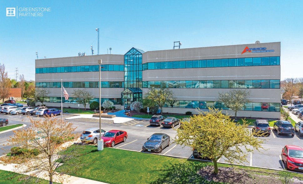 1952 Mcdowell Rd, Naperville, IL à louer - Photo du bâtiment - Image 2 de 54