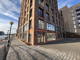 Plus de détails pour 295 Ordsall Ln, Salford - Commerce de détail à louer