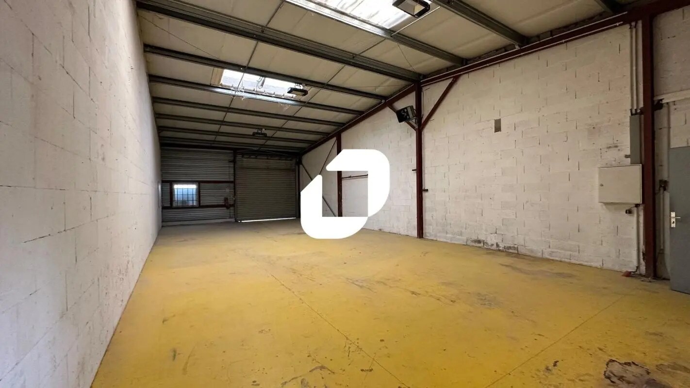 5 Rue De La Batterie, Geispolsheim for lease Interior Photo- Image 1 of 24