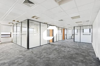 Bureau dans Paris à vendre Photo intérieure- Image 2 de 12