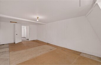 1-2 West St, Chichester for lease Interior Photo- Image 2 of 2