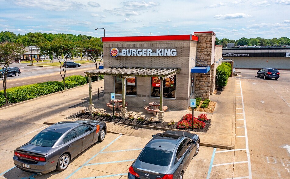 5305 Winchester Rd, Memphis, TN à vendre - Photo principale - Image 1 de 8