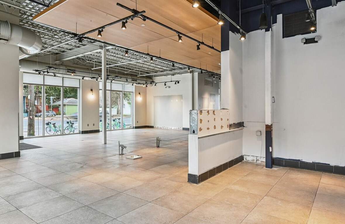 2222 St Claude Ave, New Orleans, LA for lease Interior Photo- Image 1 of 5