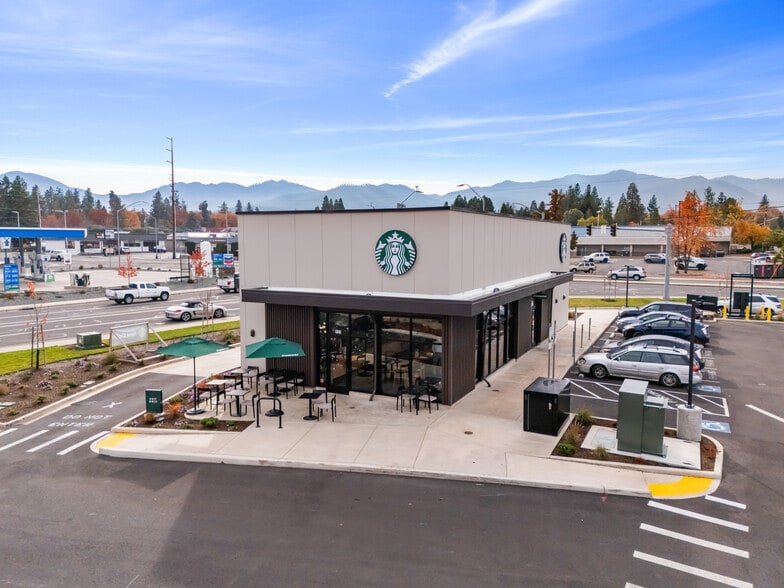 123 Phoenix Rd, Phoenix, OR for sale - Building Photo - Image 3 of 4