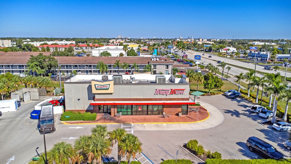 4904 S Cleveland Ave, Fort Myers, FL for sale - Building Photo - Image 1 of 6