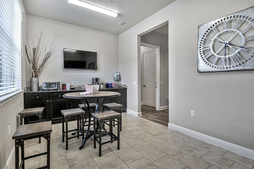 8500 Precinct Line Rd, Colleyville, TX à vendre - Photo intérieure - Image 2 de 18