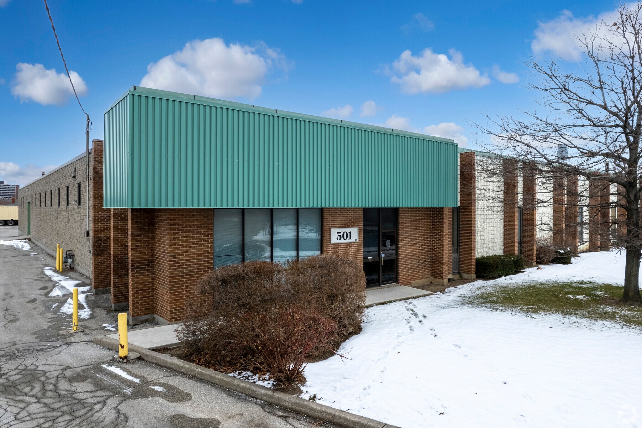 487-501 Norfinch Dr, Toronto, ON à vendre Photo du bâtiment- Image 1 de 1