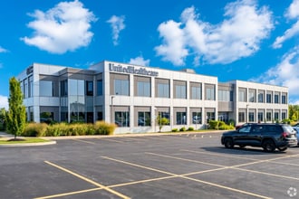 600 Airborne Pky, Cheektowaga, NY for lease Interior Photo- Image 1 of 43