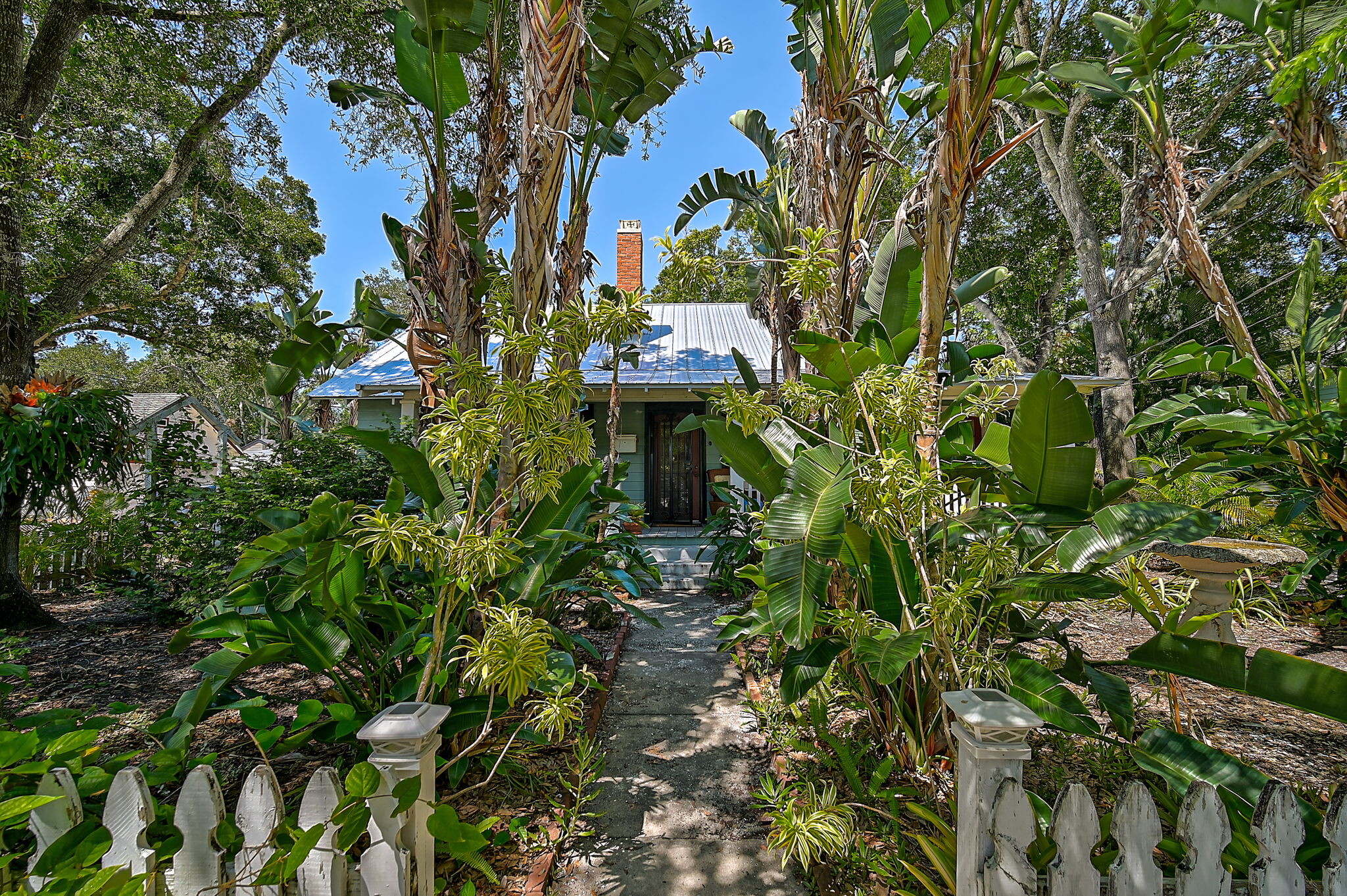 1663 4th St, Sarasota, FL à vendre Photo principale- Image 1 de 18