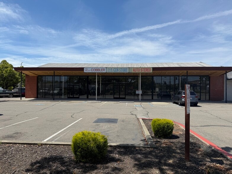 2558 Old 1st St, Livermore, CA à louer - Photo du bâtiment - Image 3 de 9