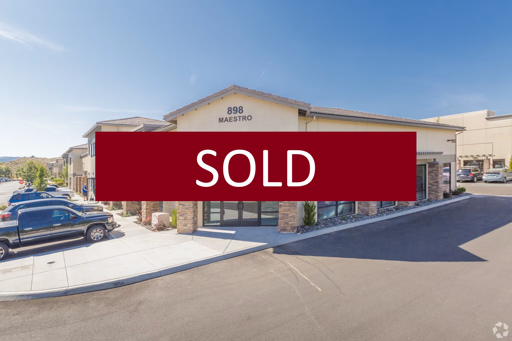 892 & 898 Maestro Dr portfolio of 2 properties for sale on LoopNet.ca Primary Photo- Image 1 of 5