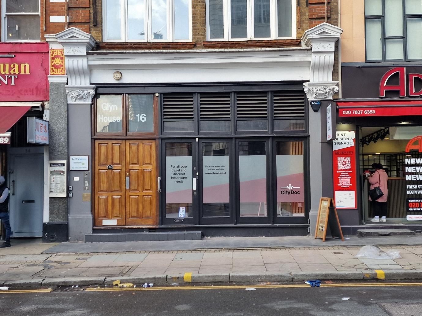 16 City Rd, Londres à louer Photo du bâtiment- Image 1 de 4