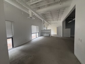 5980 S Rainbow Blvd, Las Vegas, NV for lease Interior Photo- Image 1 of 14