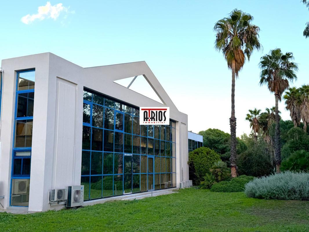 Office in Hyeres for sale Building Photo- Image 1 of 31