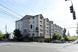 Plus de détails pour 1100 N 115th St, Seattle, WA - Commerce de détail à louer