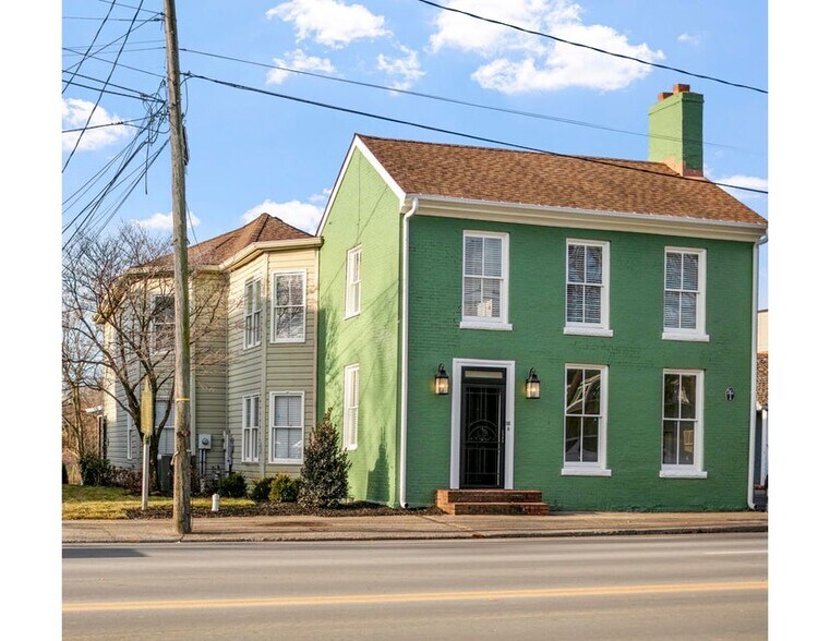 640-642 W Main St, Lexington, KY à louer - Photo du bâtiment - Image 2 de 44