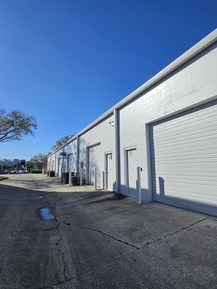5730 Bowden Rd portfolio of 3 properties for sale on LoopNet.ca - Building Photo - Image 3 of 8