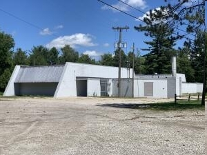 Plus de détails pour 701 Pinecrest st, Alpena, MI - Spécialité à vendre