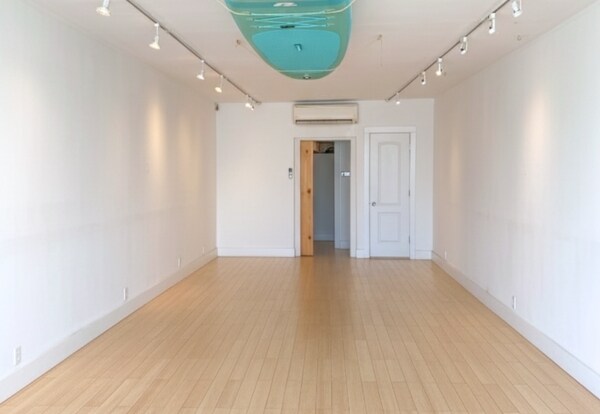 79 Jobs Ln, Southampton, NY à louer - Photo intérieure - Image 3 de 4