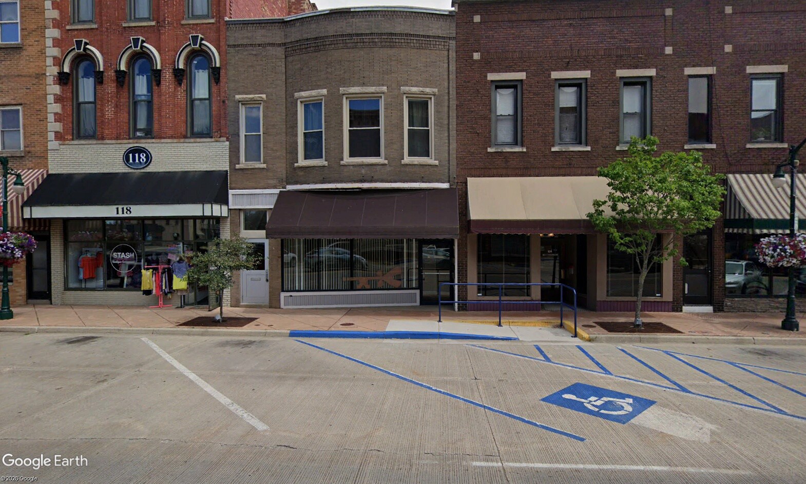 120 S Main St, Elkhart, IN for lease Primary Photo- Image 1 of 2