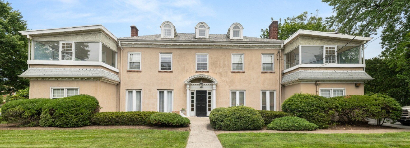 61 Glenwood Rd, Englewood, NJ à vendre Photo du bâtiment- Image 1 de 13