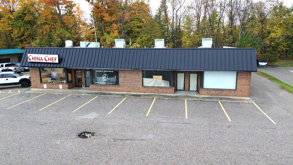 9109-9125 Oh-14, Streetsboro, OH à louer - Photo du bâtiment - Image 1 de 3