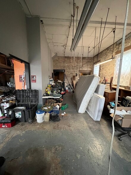 715 State Ave NE, Massillon, OH for lease - Building Photo - Image 2 of 10