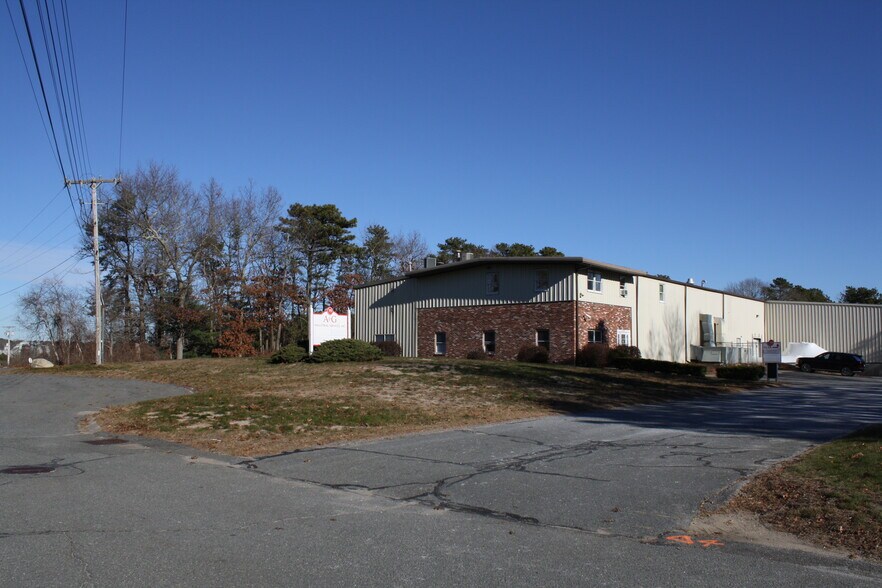 19 Richards Rd, Plymouth, MA à louer - Photo du bâtiment - Image 3 de 7