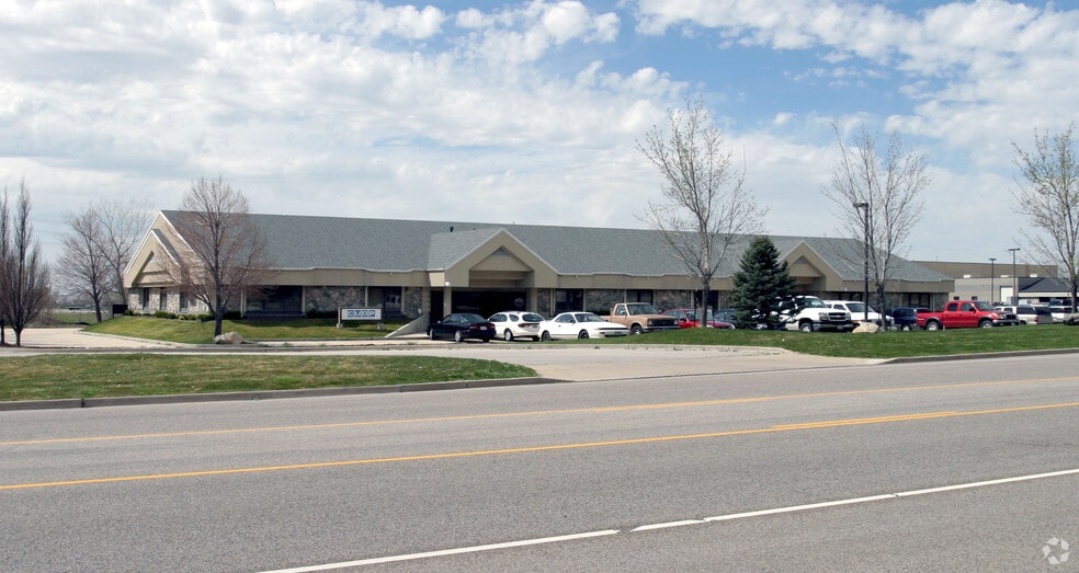 352 S 200 W, Farmington, UT for lease - Building Photo - Image 2 of 6
