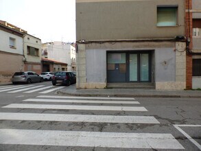 Retail in Manresa, Barcelona for lease Building Photo- Image 2 of 19