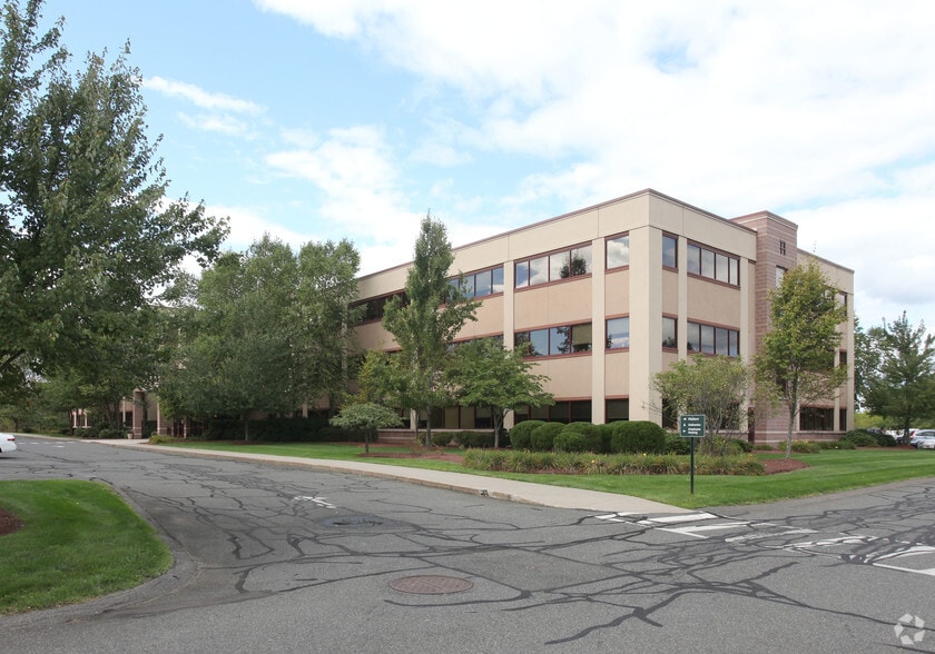 16 Yankee Candle Way, South Deerfield, MA for lease - Building Photo - Image 2 of 10