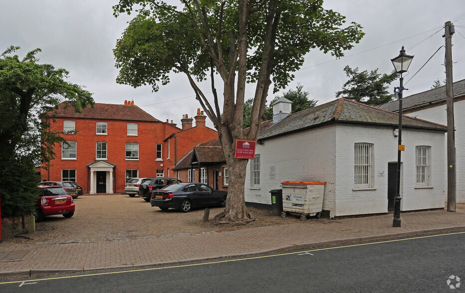 93 High St, Burnham à louer - Photo du bâtiment - Image 1 de 6