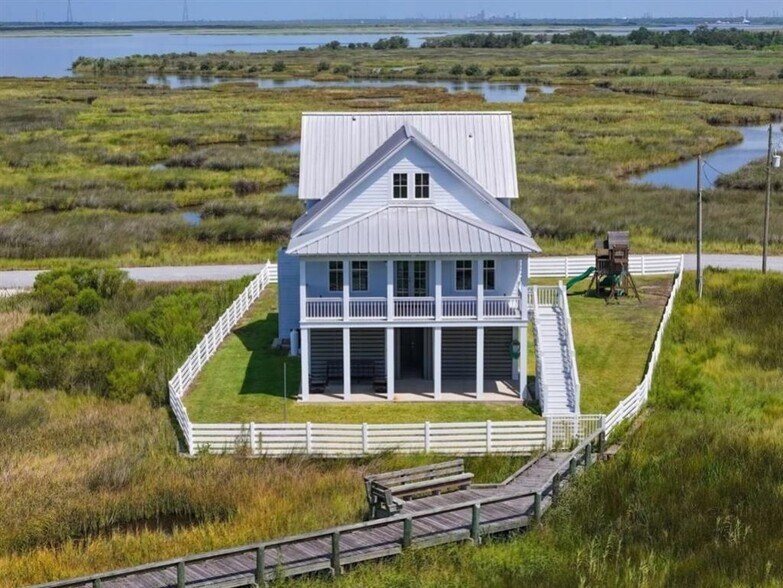 3831 Lake Breeze Rd, Lake Charles, LA à vendre - Photo du bâtiment - Image 3 de 10