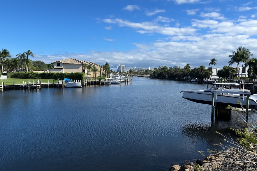 7900 Federal Hwy, Boca Raton, FL for sale - Building Photo - Image 3 of 5